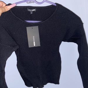 Fashion Nova mid cropped long sleeve